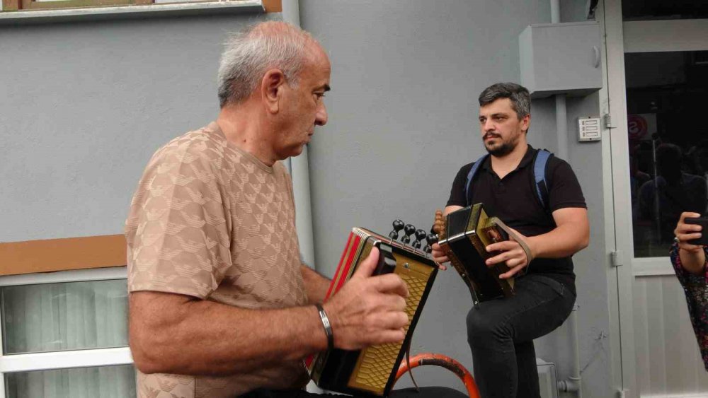 Rize'de Armonikanın unutulmaması için şenlik düzenlendi