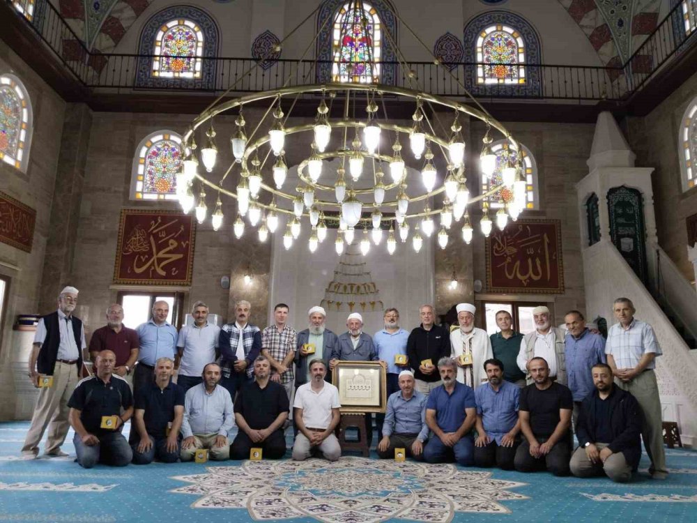 Çaykaralı Hafız Mehmet Bayraktar Talebeleri İle Buluştu