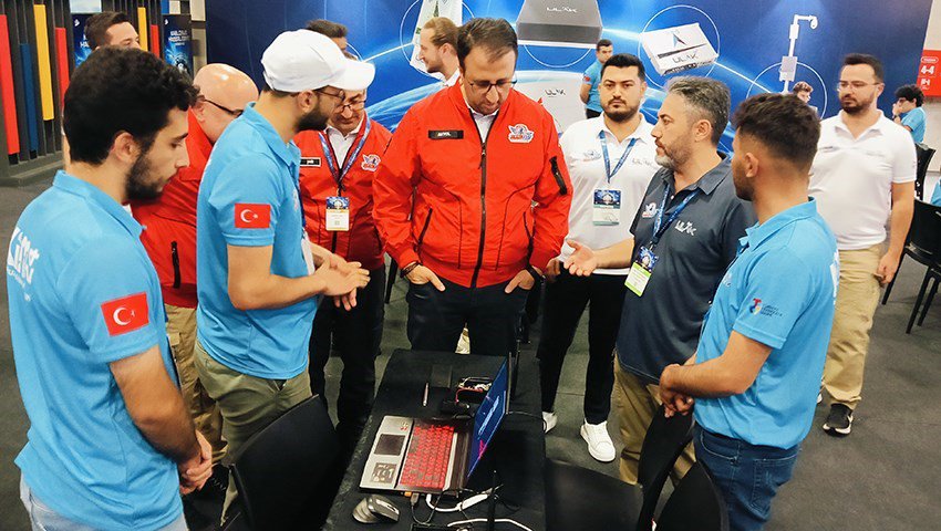 Teknofest’te Etü Rüzgarı Esiyor, ERZURUM TEKNİK ÜNİVERSİTESİ 5 Takım Finale Kaldı