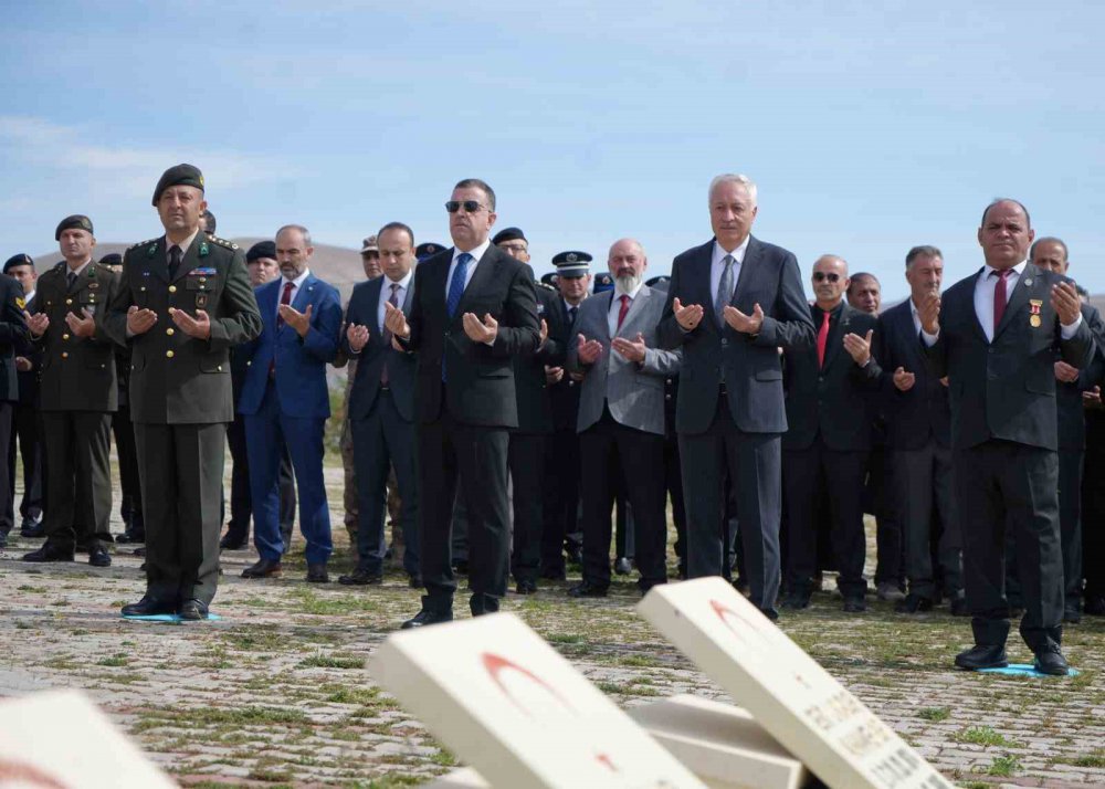 Gaziler Günü Kutlamaları Bayburt’ta Törenle Başladı
