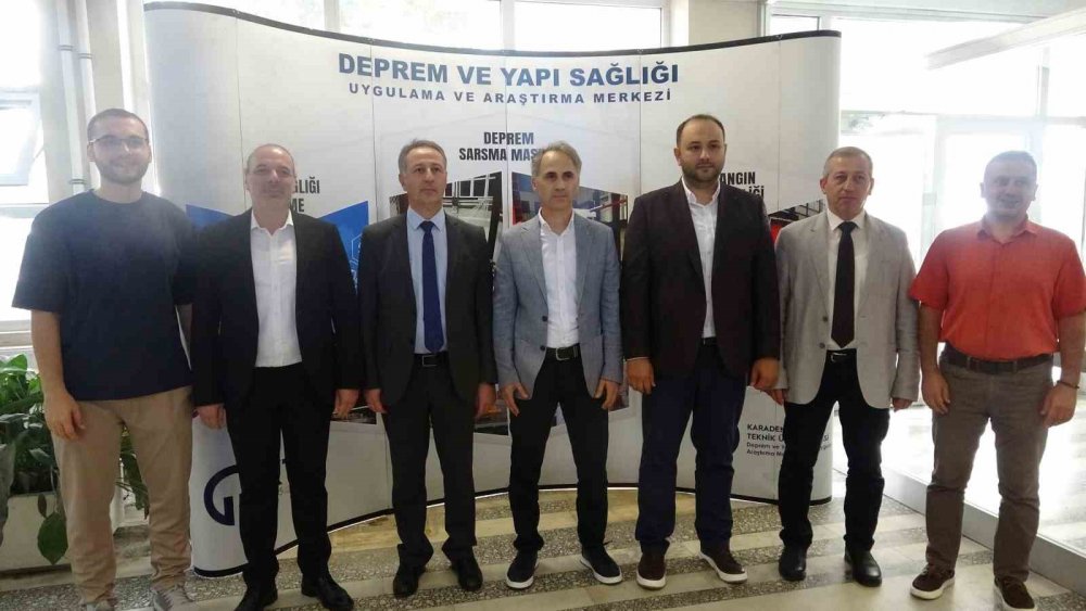 Deprem Sonrası Hasar Tespiti Artık Yapay Zeka Destekli Robotik Köpeklerle Yapılacak