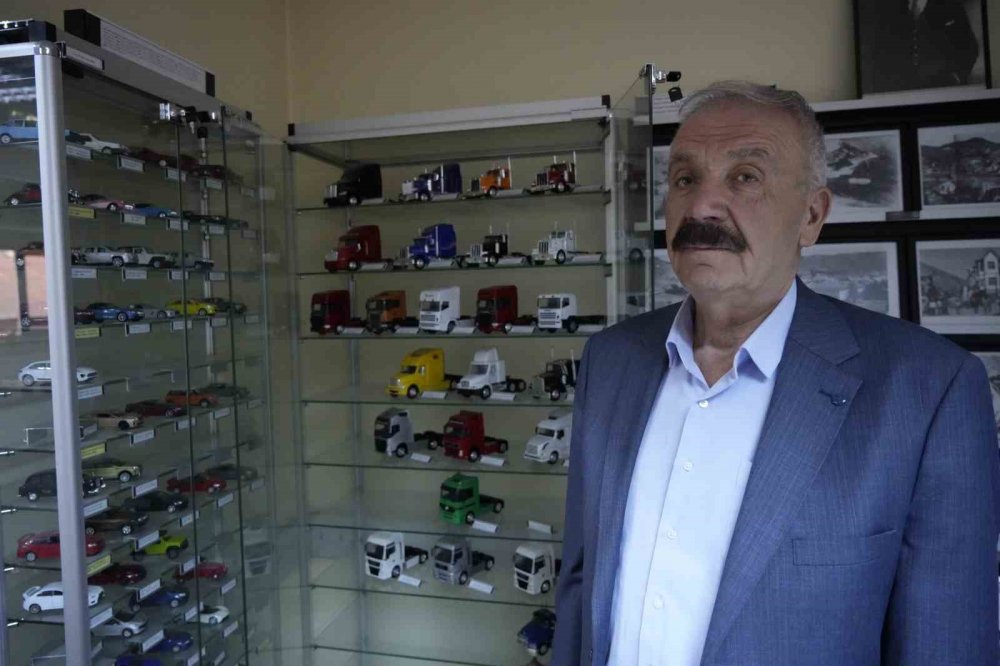 Gümüşhaneli Başkan oyuncak araba tutkunu