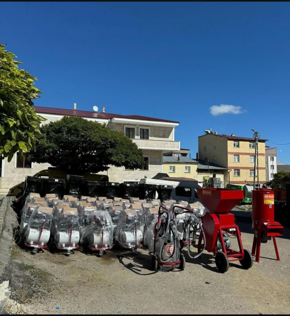 Bayburt Demirözü ilçesinde Çiftçisine Tarım Aletleri Ücretsiz Bir Şekilde Dağıtılacak