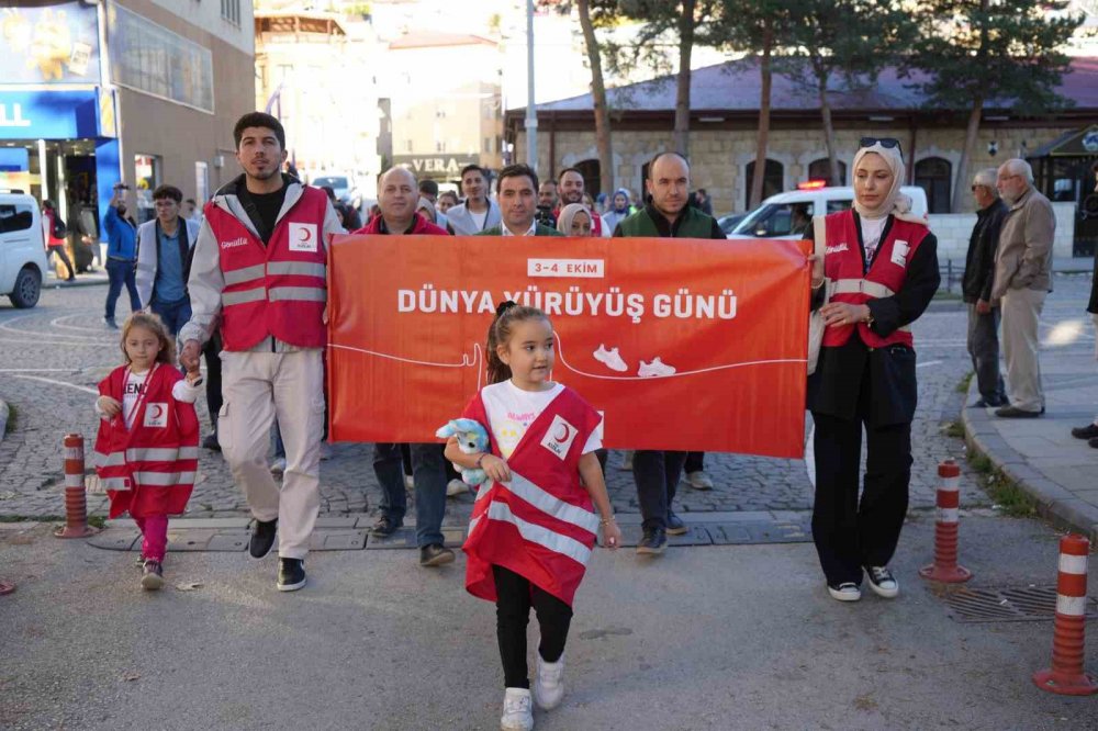 Bayburt’ta 3 - 4 ekim dünya Yürüyüş Günü Dolayısıyla  Yürüyüş Yapıldı