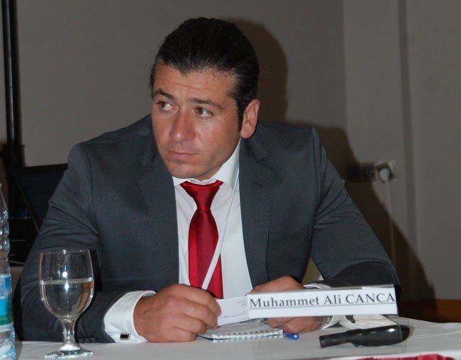 Rize'de dehşet anları, Babasını öldürdü Annesini yaraladı