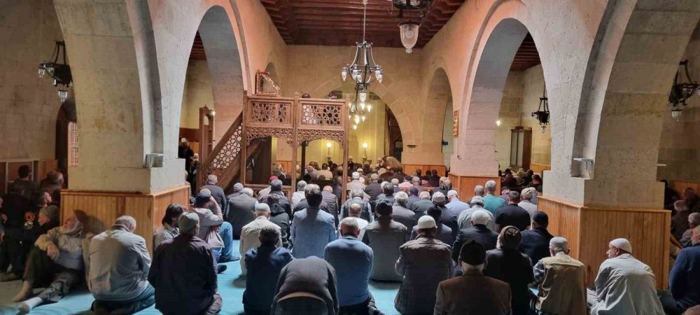 Bayburt’ta Din Görevlilerinden Kur’an Tilaveti