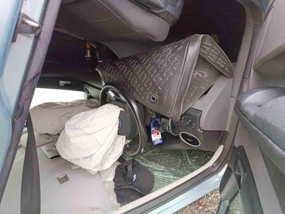 Samsun'da Otomobil Takla Attı: 4 Yaralı