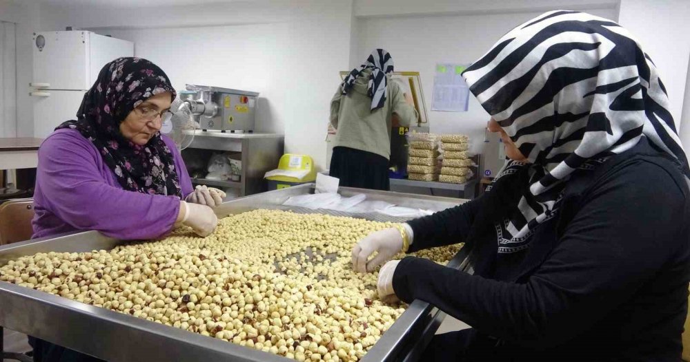 Giresun'da Fındıkta Hasat Ve Kurutma Bitti; Kırma, Kavurma Ve Paketleme Dönemi Başladı