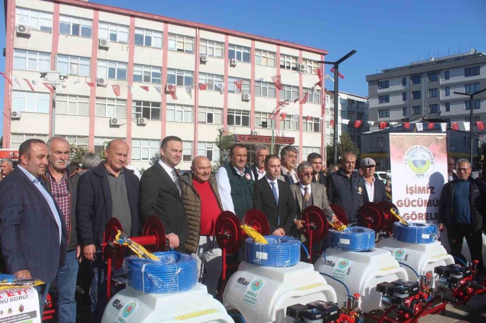 Kahverengi Kokarcayla Mücadele İçin Üreticiye İlaçlama Makinesi Dağıtıldı