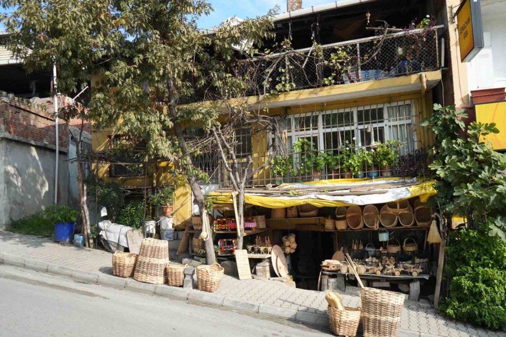 Samsun'da 92 Yaşındaki Ahşap Oyma Ustası, Mesleğin Son Temsilcisi