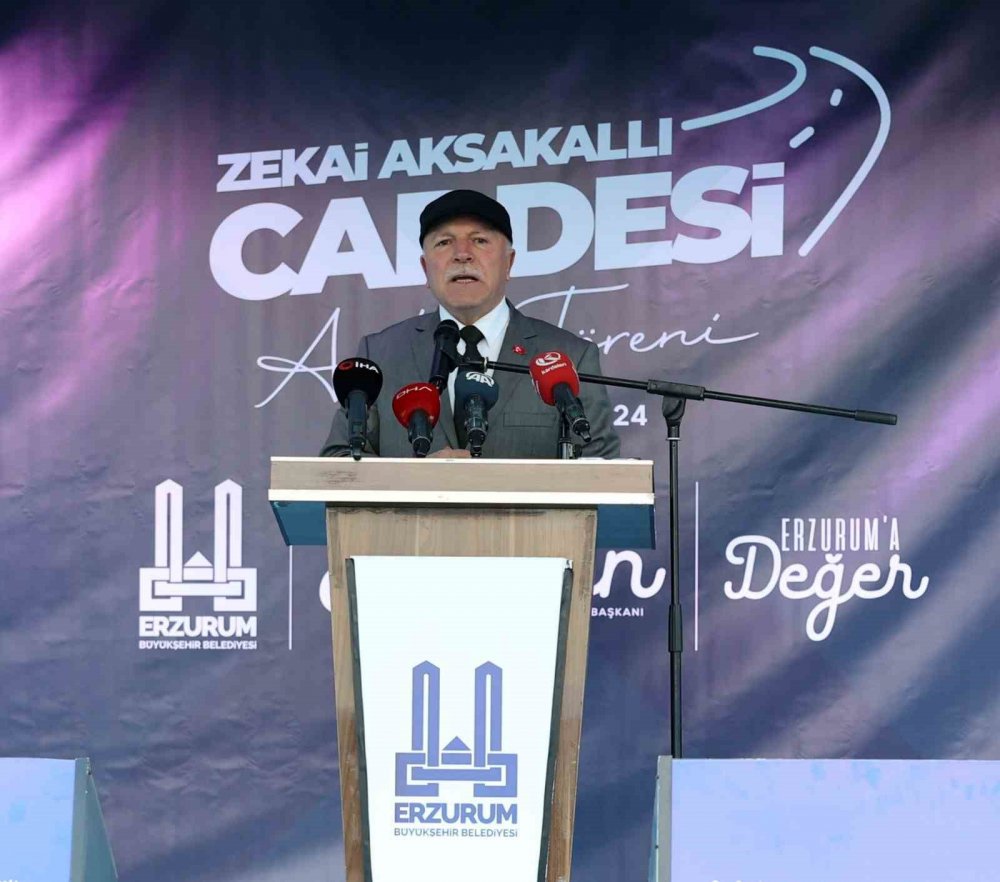 Erzurum'da Korgeneral Zekai Aksakallı Caddesi Yoğun İlgiyle Açıldı