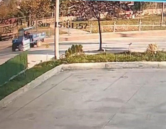 Ordu Fatsa'da Motosiklet Sürücüsü, Çarpıştığı Patpatın Altında Kaldı