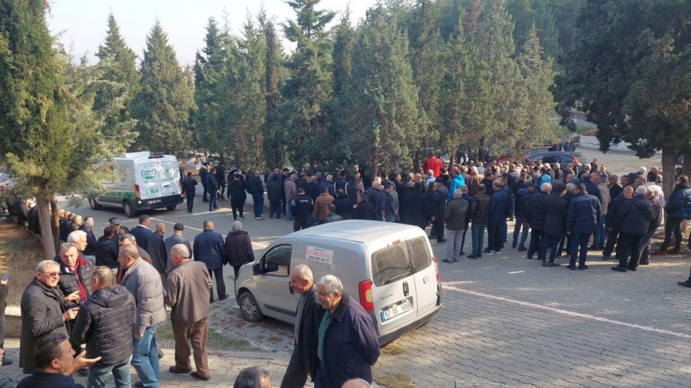 Sinop Eski Mhp İl Başkanı Şişek Toprağa Verildi