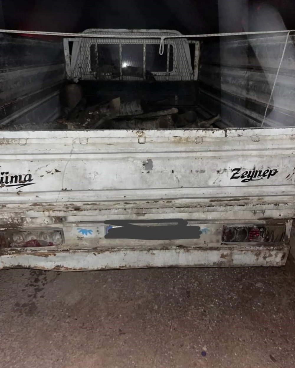 Kamyonetle Odun Çalmaya Çalışan Şahıs Yakayı Ele Verdi