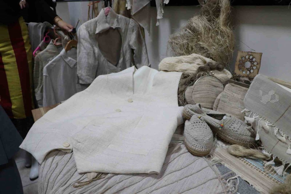 Topraktan Tezgaha Kenevir İpinin Serüveni Projesi Rize'de büyük ilgi gördü