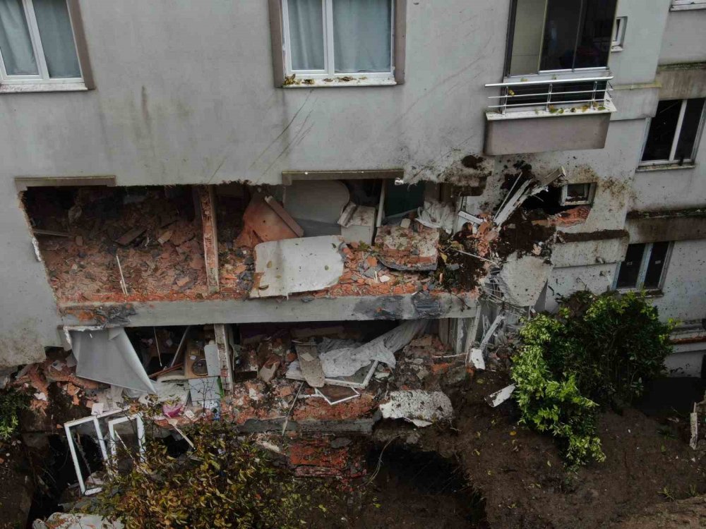 Rize’nin Çayeli İlçesinde Heyelanın Yaşandığı Alan Havadan Görüntülendi