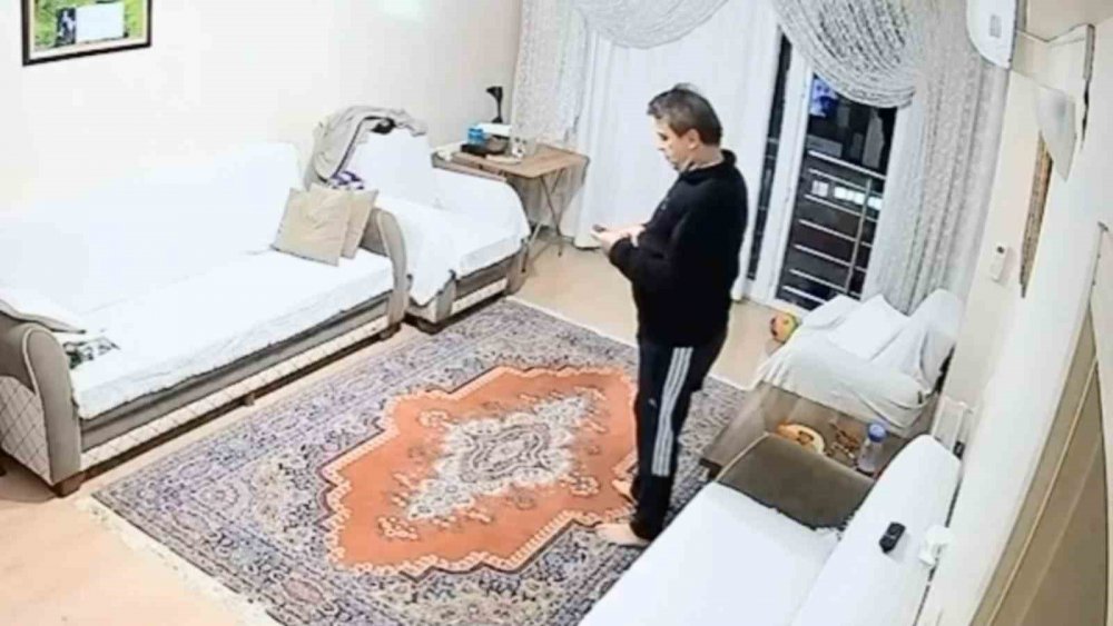 1 Kişinin Hayatını kaybettiği Çayeli ilçesinde heyelan anı kamerada