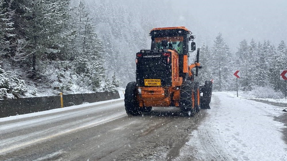 Karabük’te Kar Yağışı Etkili Oluyor