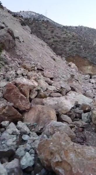 Artvin Ardanuç’ta Heyelan: 6 Köyün Ulaşım Yolu Kapandı