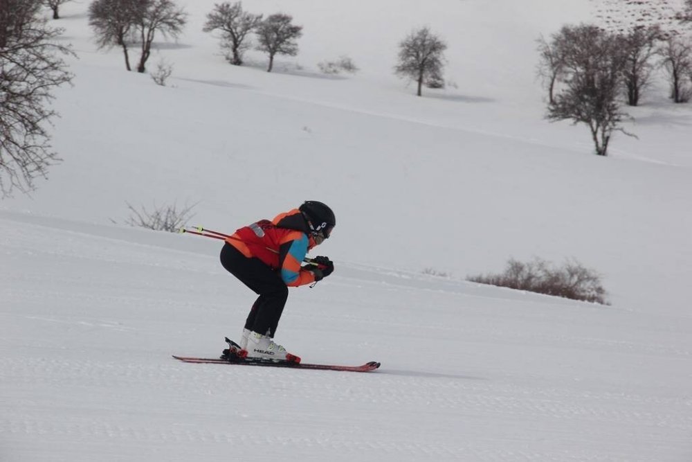 Kar Kalınlığı Yetersiz Olan Kop Kayak Merkezi’nde Kayak Sezonu Yeni Yılda Da Açılamadı
