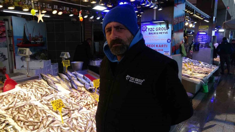 Karadeniz'de Tezgahlarda Balık Bolluğu