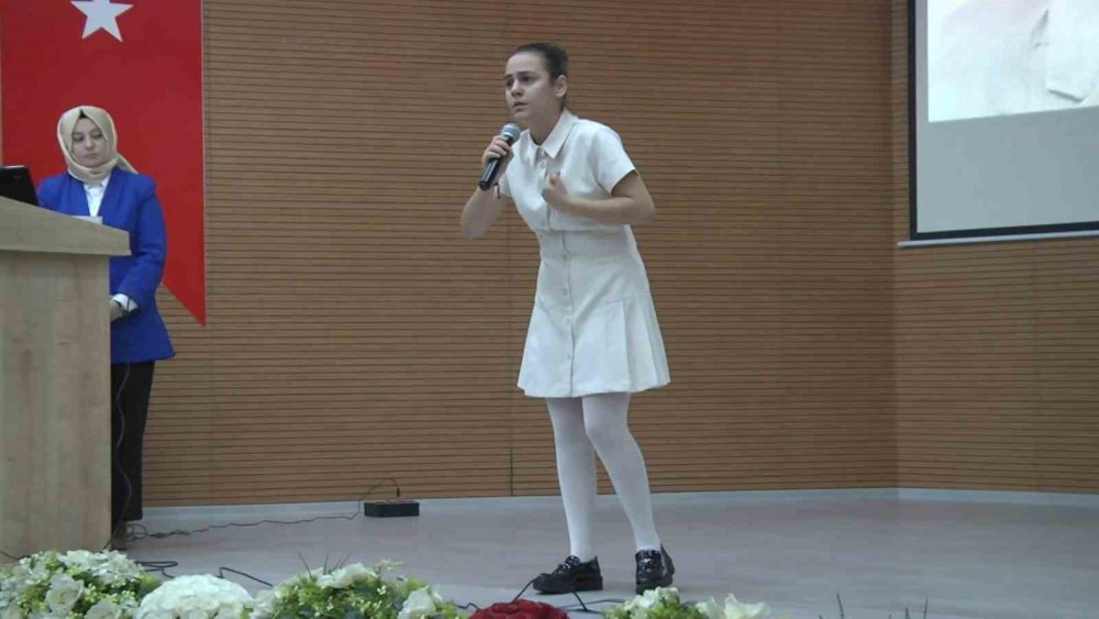 Rize’de ‘istiklal Marşı’nı Güzel Okuma Yarışması’ Düzenlendi