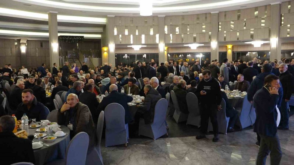 81 İlin Muhtarı Rize’de Bir Araya Geldi, Konfederasyon Başkanı Uyardı