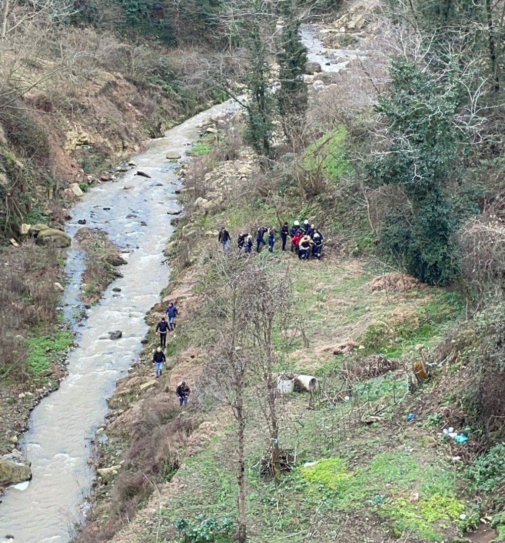 3 Gündür Kayıp Olan Genç, Dere İçerisinde Ağır Yaralı Halde Bulundu
