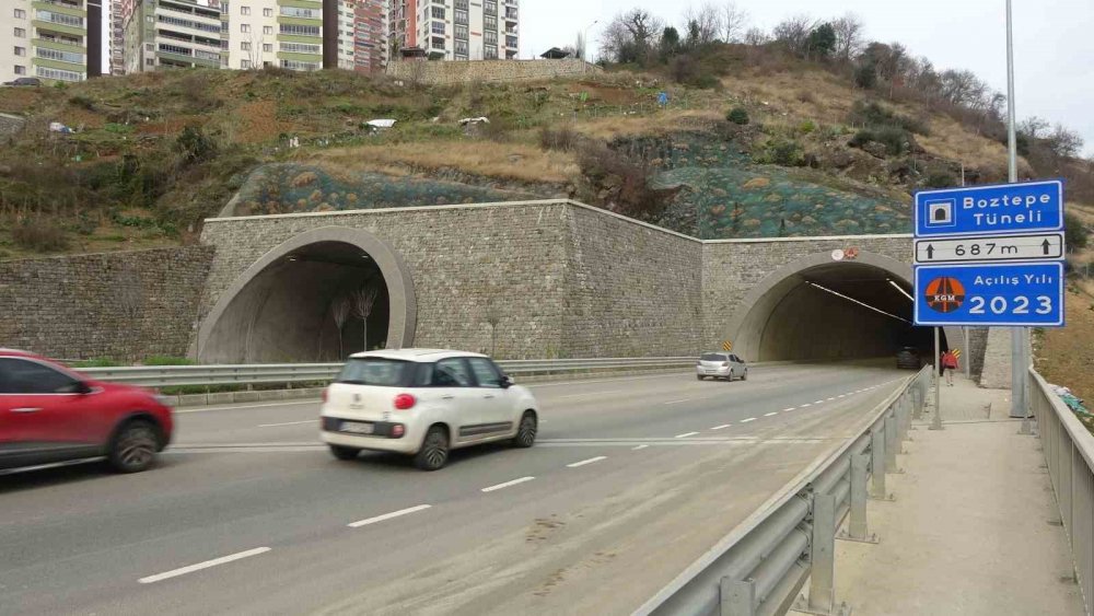 Türkiye’nin En Maliyetli Şehir İçi Yollarından Kanuni Bulvarı İnşaatında Sona Doğru