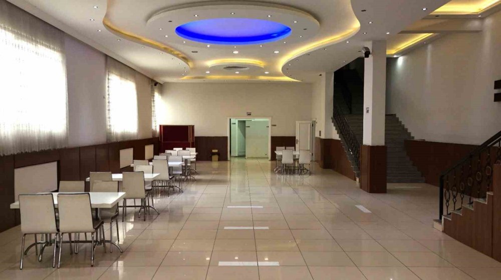 37 Çift ’ücretsiz Düğün Salonu’ Hizmetinden Faydalandı