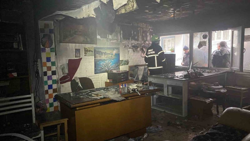 Ordu’da Emlakçı Dükkanında Yangın