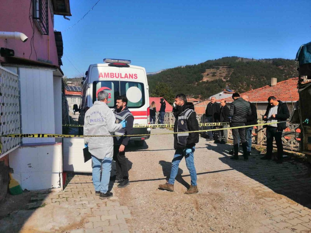 Tokat’ta Kan Donduran Olay: Baba Oğlunu Keser İle Öldürdü