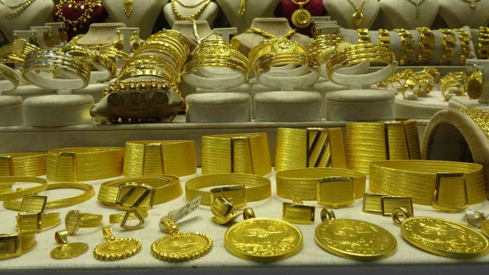 Düğünlerin Vazgeçilmeziydi Artık Seyirlik Oldu