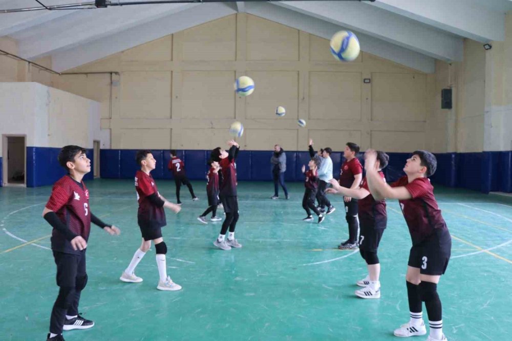 Şampiyon Minikler, Türkiye Finalinde Erzurum’u Temsil Edecek