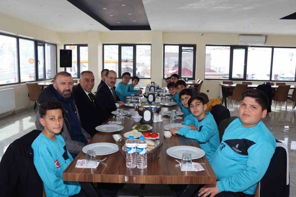 Şampiyon Minikler, Türkiye Finalinde Erzurum’u Temsil Edecek