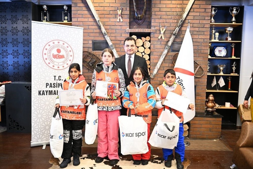 Erzurum'da 100 Çocuk İlk Kez Kayakla Tanıştı