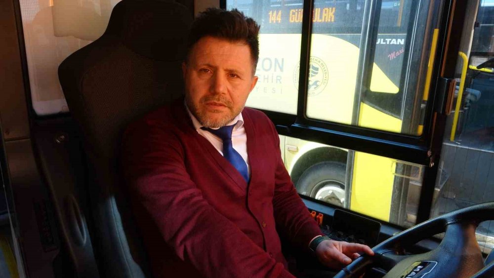 Trabzon'da Belediye Otobüs Şoföründen Hayat Kurtaran Sefer