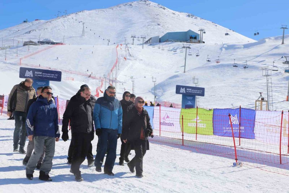 Fıs Dünya Snowboard Kupası Erzurum’da Tamamlandı