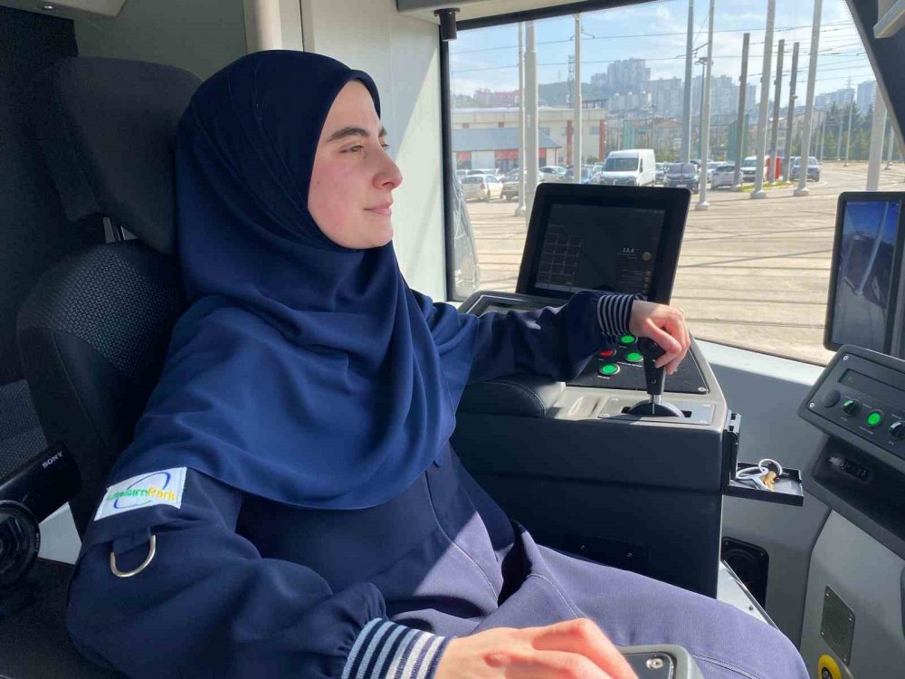 Kocaeli’nin İlk Ve Tek Kadın Vatmanı