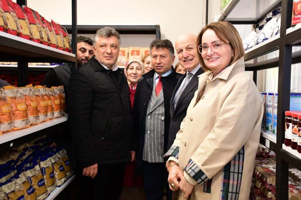 Bu Markette ‘para’ Değil ‘iyilik’ Geçiyor