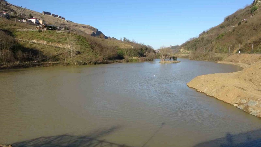 Sera Gölü’nde Balçık Temizliği Tamamlandı: 200 Bin Metreküp Malzeme Çıkartıldı