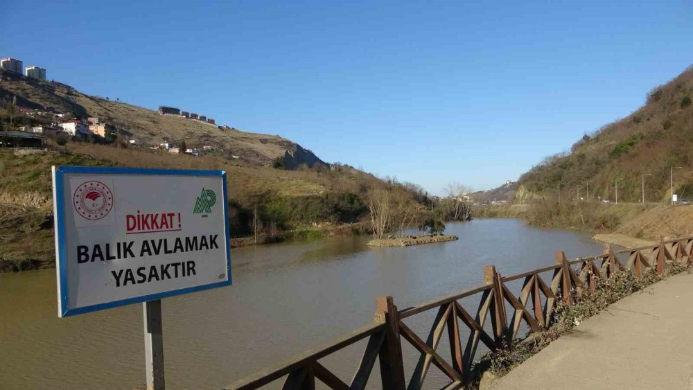 Sera Gölü’nde Balçık Temizliği Tamamlandı: 200 Bin Metreküp Malzeme Çıkartıldı