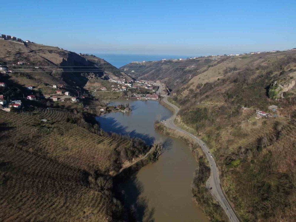 Sera Gölü’nde Balçık Temizliği Tamamlandı: 200 Bin Metreküp Malzeme Çıkartıldı