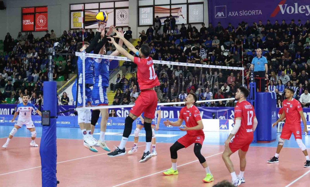 2025 Erkekler Axa Sigorta Kupa Voley: Halkbank: 3 - İstanbul Gençlik Spor: 1