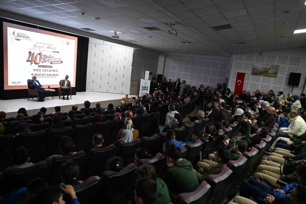 Kartepe’de Hadis Ezberleme Yarışı