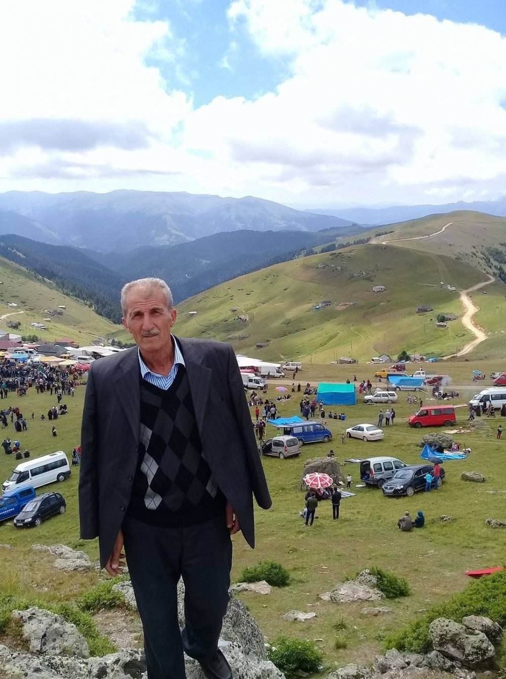 Trabzon Şalpazarı'nda Trafik Kazası: Araç Uçuruma Yuvarlandı, 2 Kişi Hayatını Kaybetti