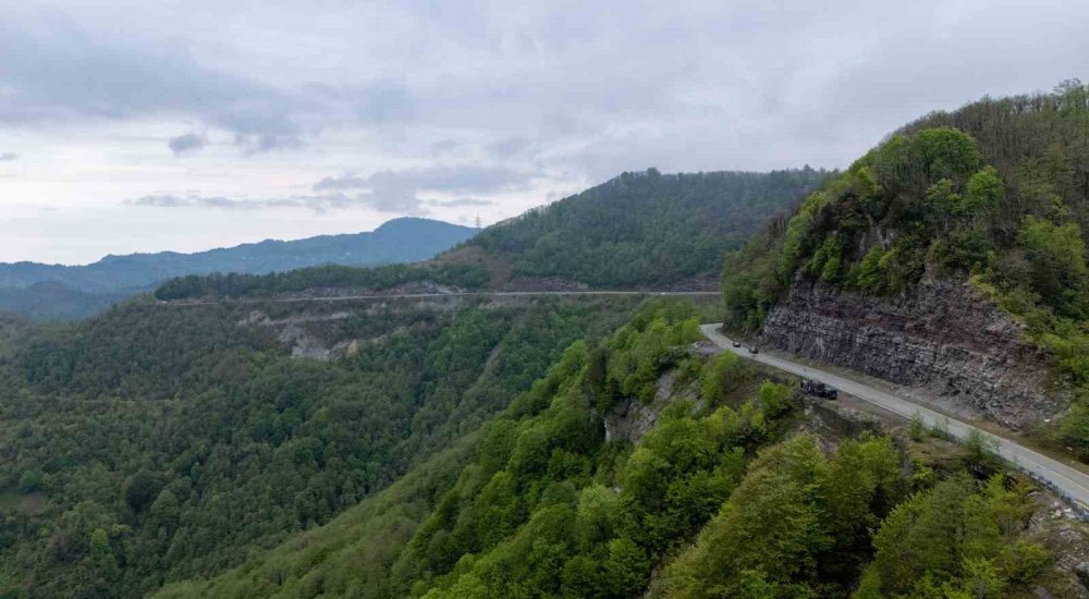 Artvin’de Tünel Bakım İçin Kapandı, Cankurtaran Eski Günlerine Döndü
