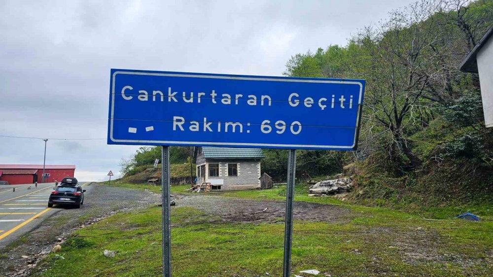 Artvin’de Tünel Bakım İçin Kapandı, Cankurtaran Eski Günlerine Döndü