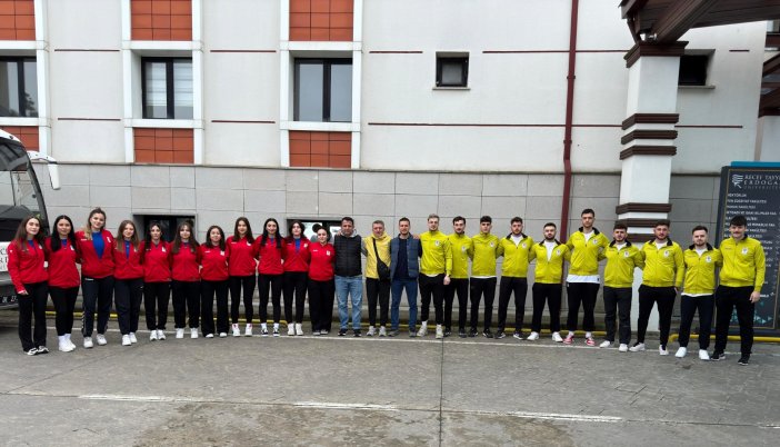 recep-tayyip-erdogan-universitesi-hentbol-takimlari-3.jpg