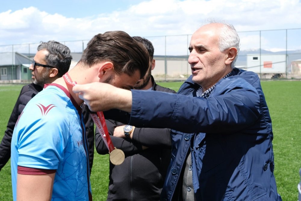 Yurtlig’de Şampiyon Trabzon